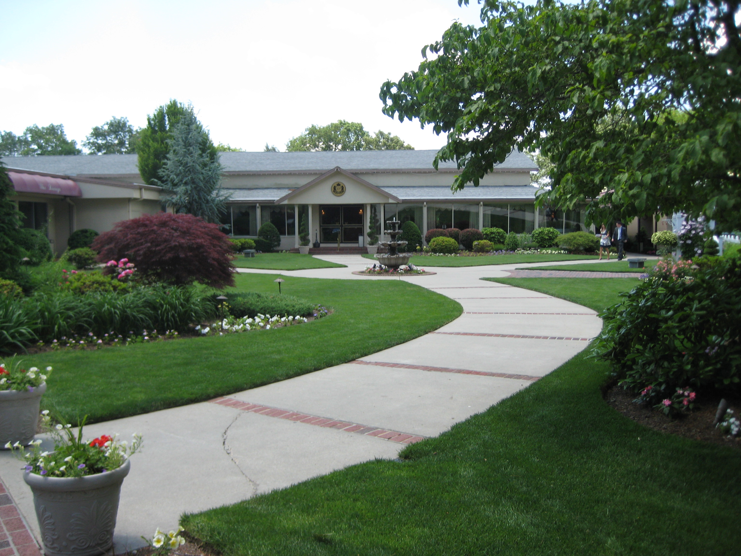 Eric Cosmimennis wedding photo