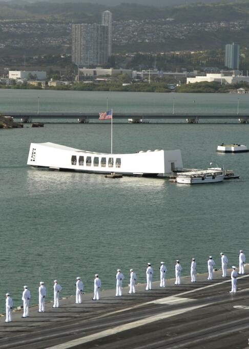 Hawaii 2006 Navy photo