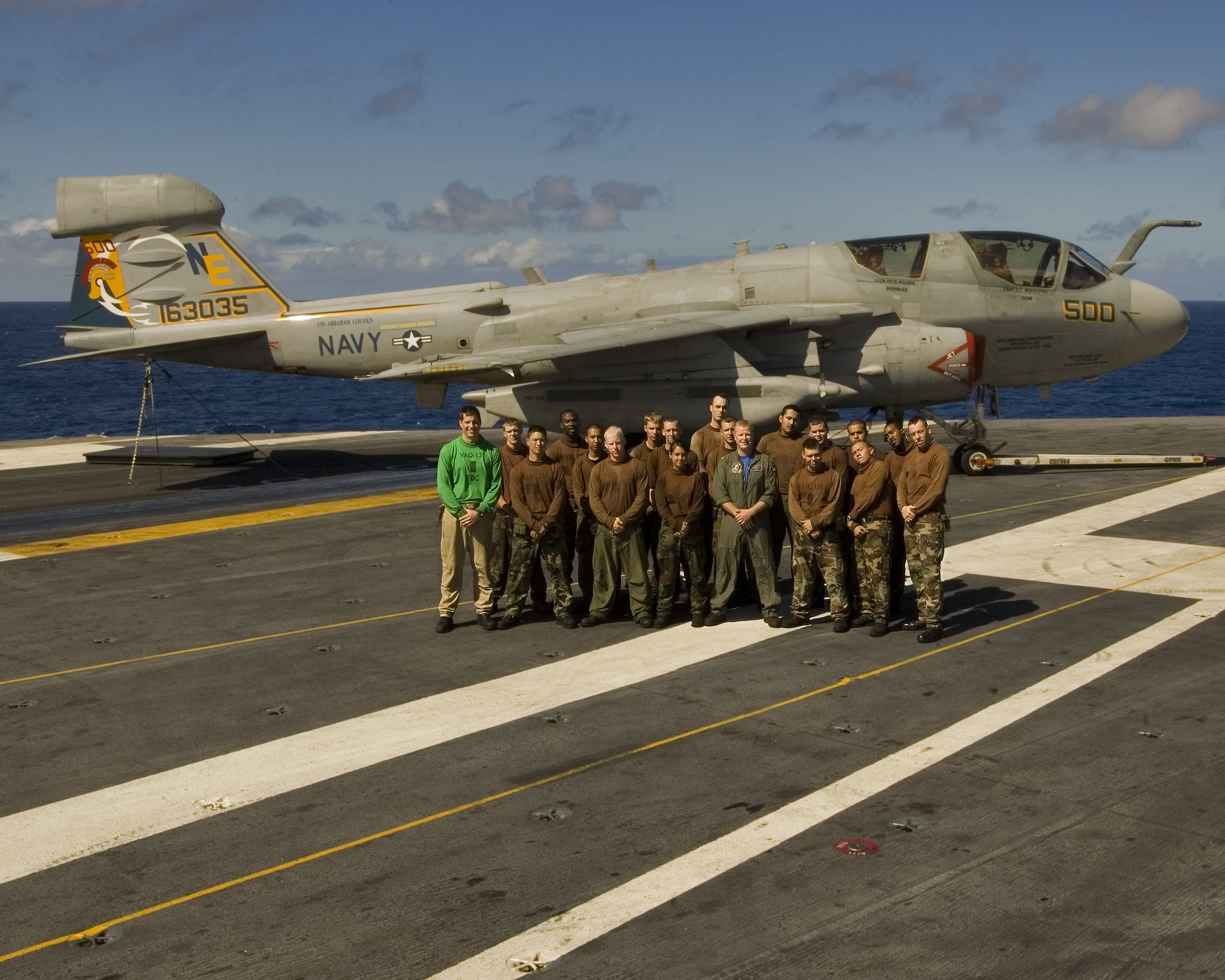 Hawaii 2006 Navy photo