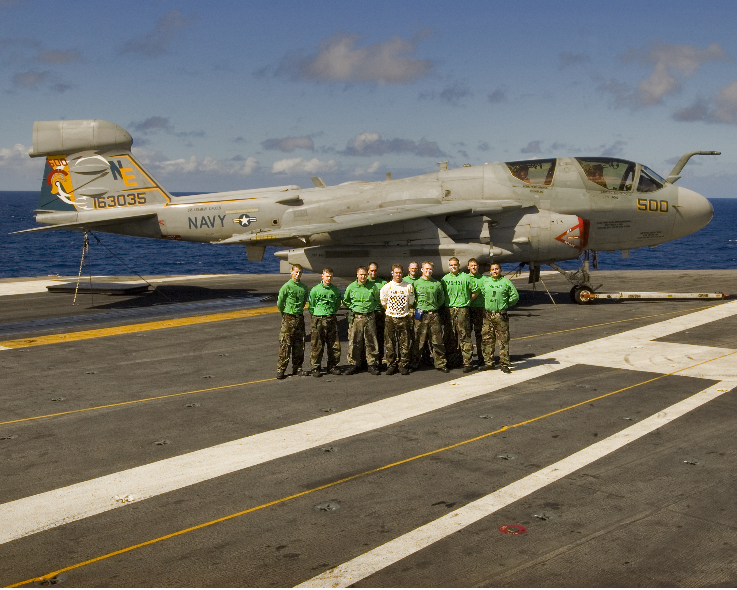 Hawaii 2006 Navy photo