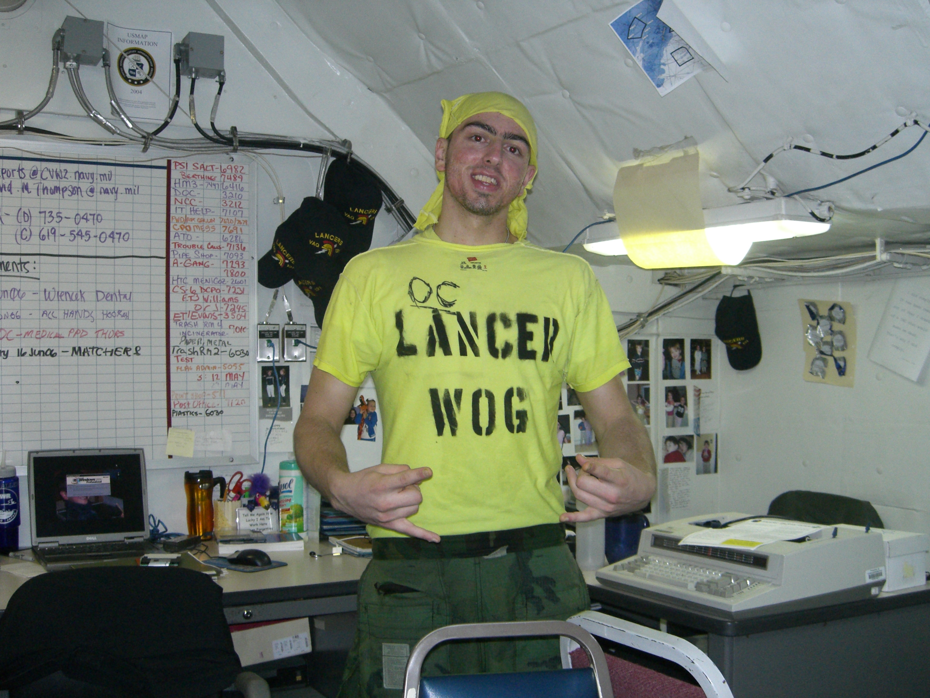 Hawaii 2006 Navy photo